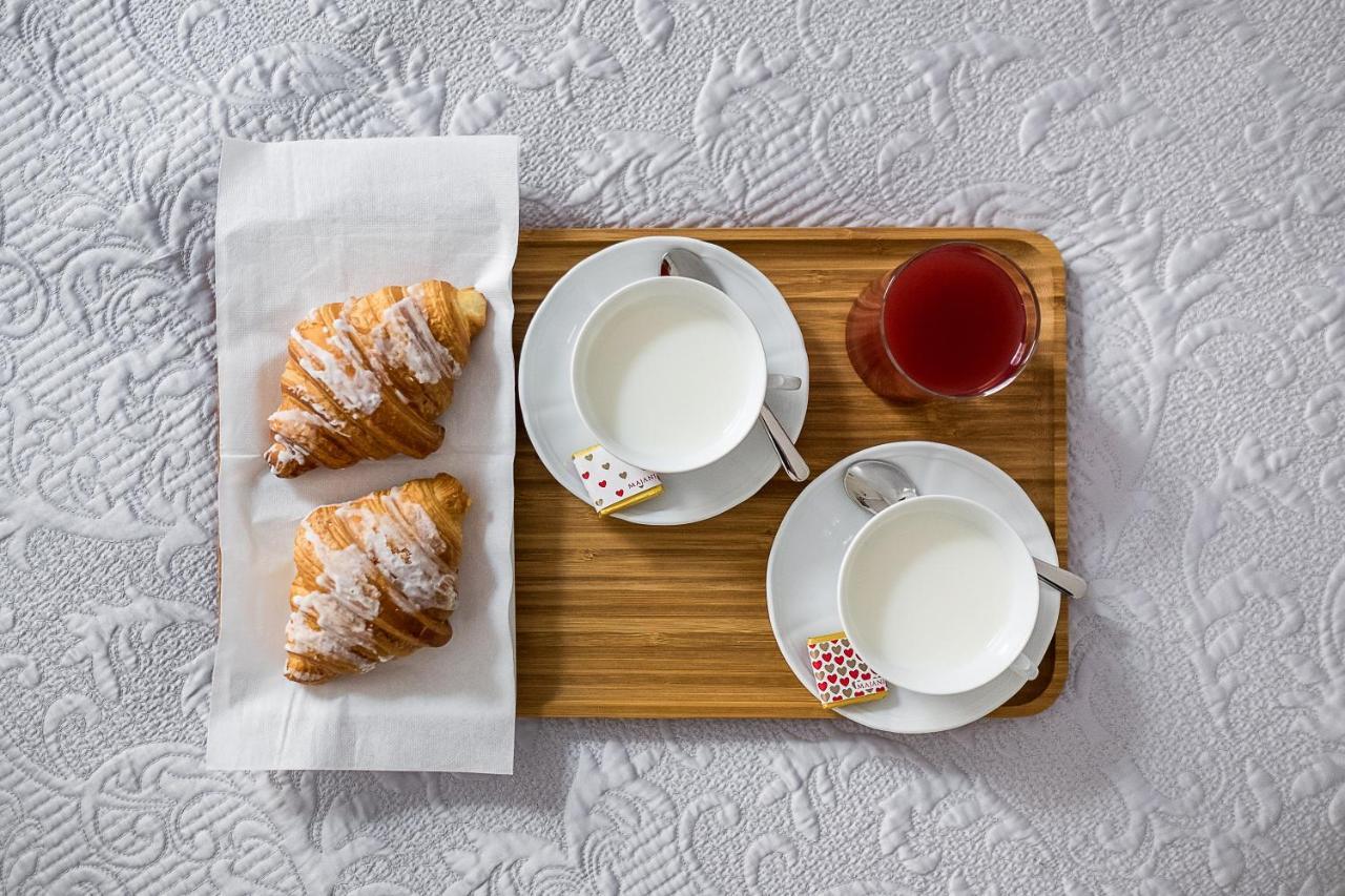 B&B Galleria Cavour Bologna Ngoại thất bức ảnh